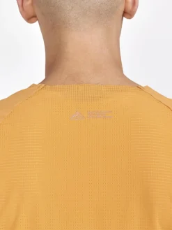 Craft Sportswear Tops, Tee's, And Tanks|Running><noscript><img width=