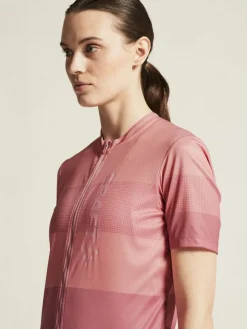 Women Craft Sportswear Tops, Tee's, And Tanks|Cycling><noscript><img width=